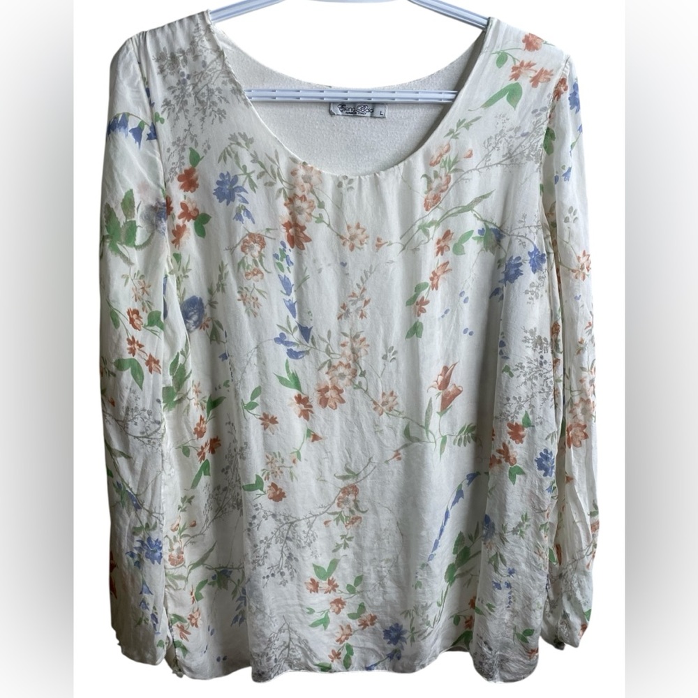 Elegant Floral Women's Blouse